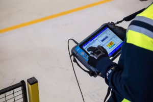 SKF-Microlog-Analyzer-dBX-extends-applications-to-hazardous-areas-1536x1024